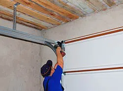 Garage Door & Opener Repairs Fort Worth, TX 817-761-7837 Garage Door & Opener Repairs Fort Worth, TX 817-761-7837 - repair-side